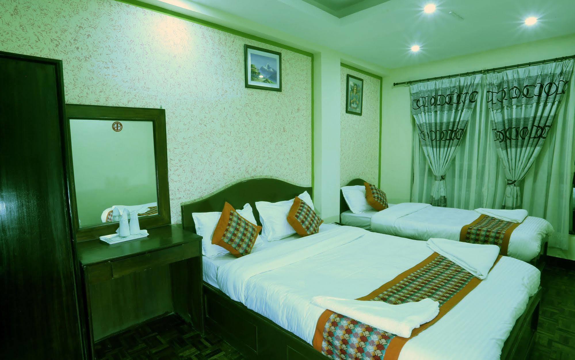Oyo 153 Aster Hotel Nepal Kathmandu Exterior photo