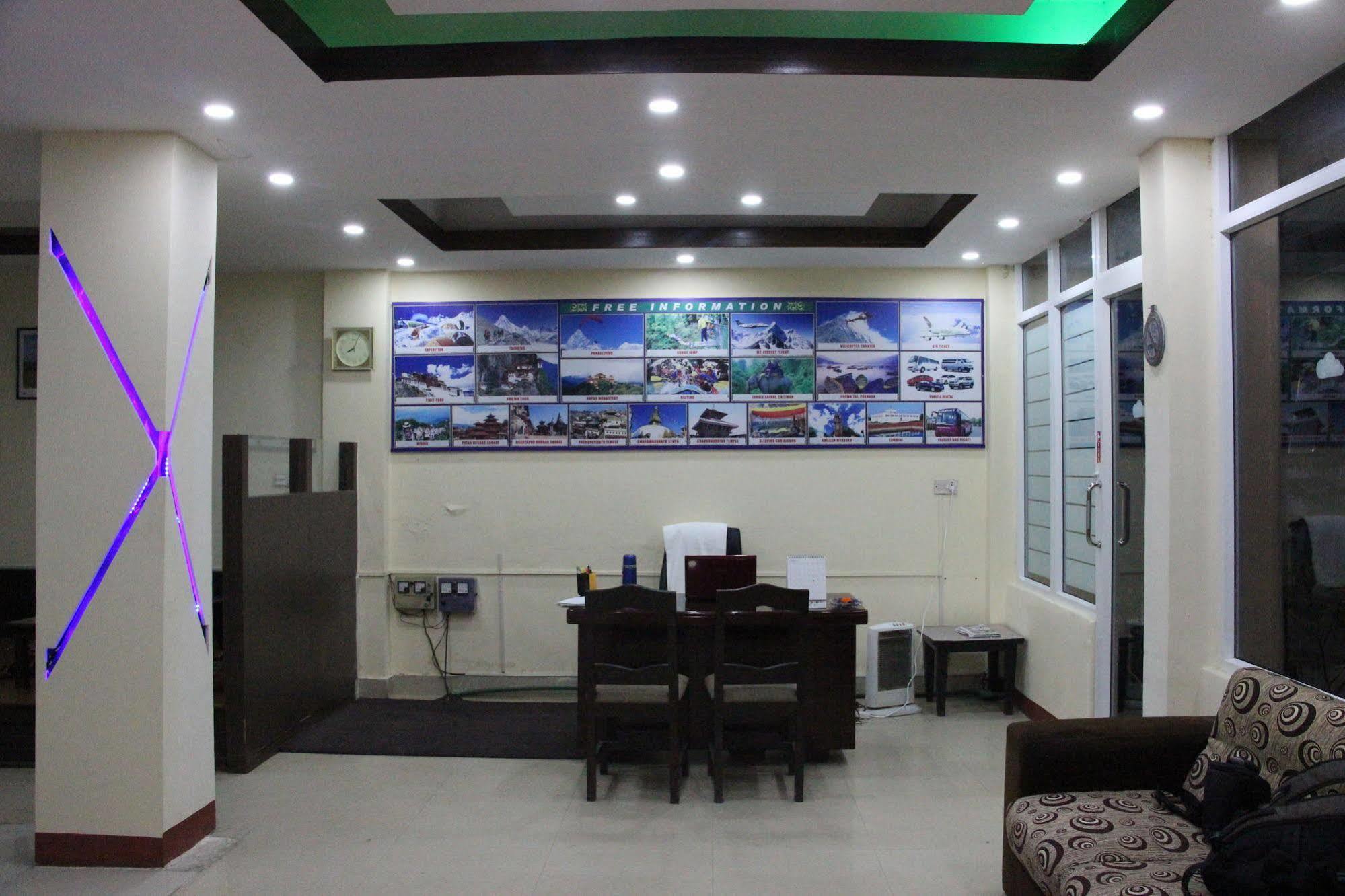 Oyo 153 Aster Hotel Nepal Kathmandu Exterior photo